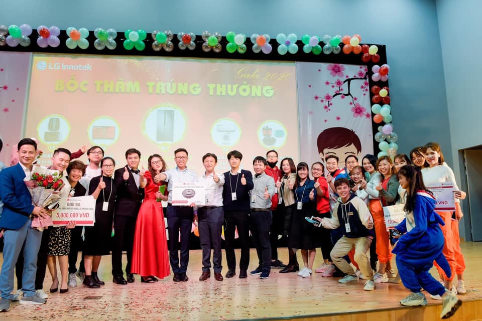 Gala tổng kết cuối năm 2020